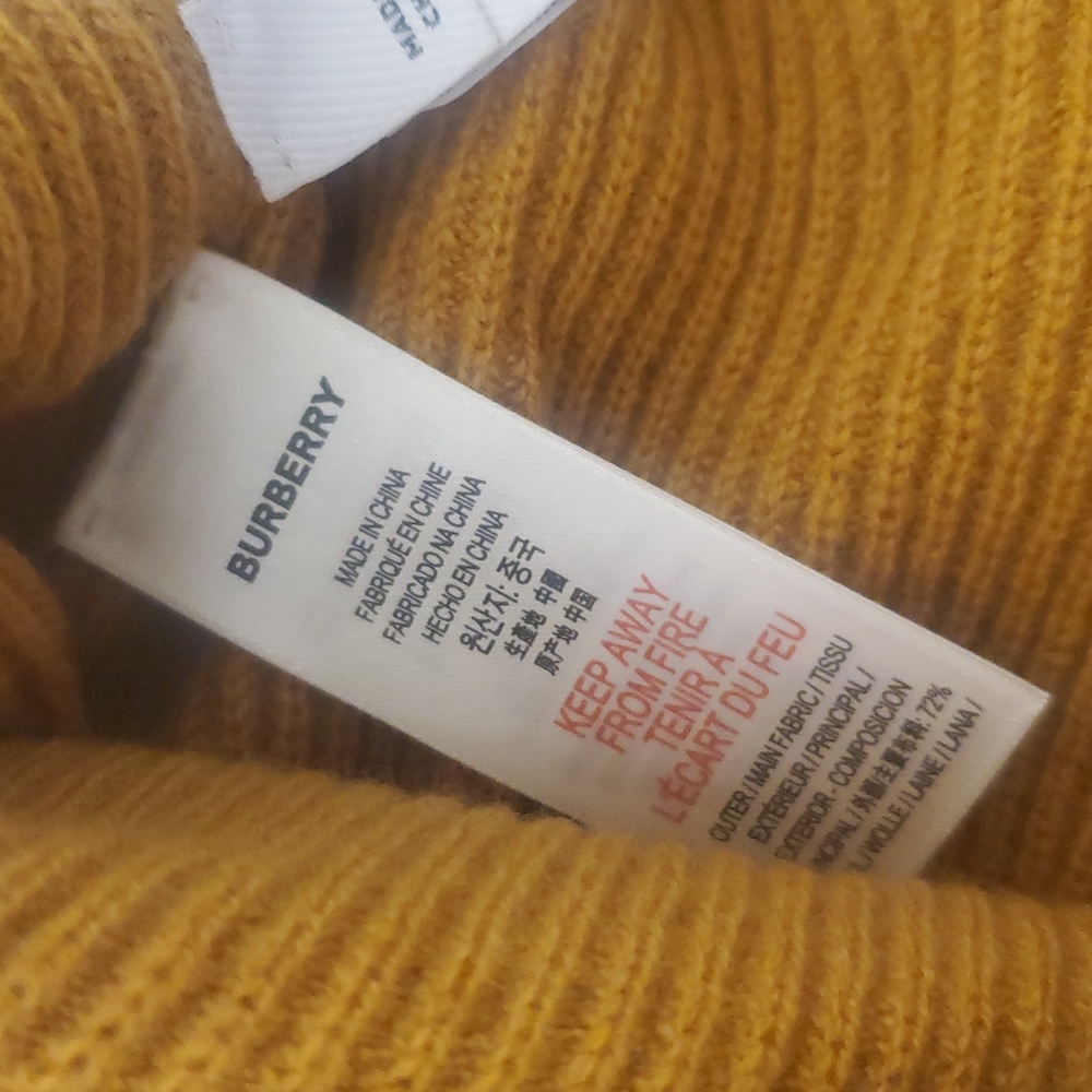 Burberry Ralph Ribbed Beanie - Picture 9 of 9